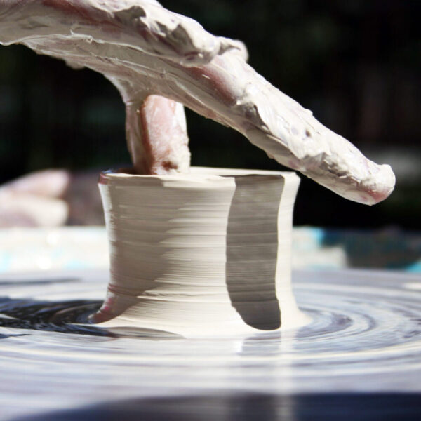 Intenzívny hrnčiarsky kruh